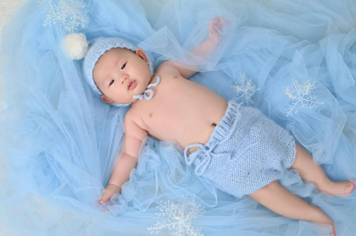 高安7个月宝宝喝水量